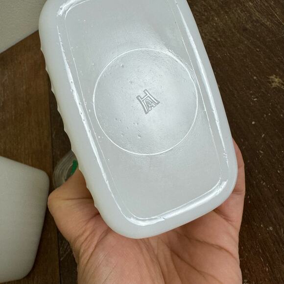 Set of 3 Hazel Atlas white milk glass Refrigerator containers with lids - Picture 13 of 13